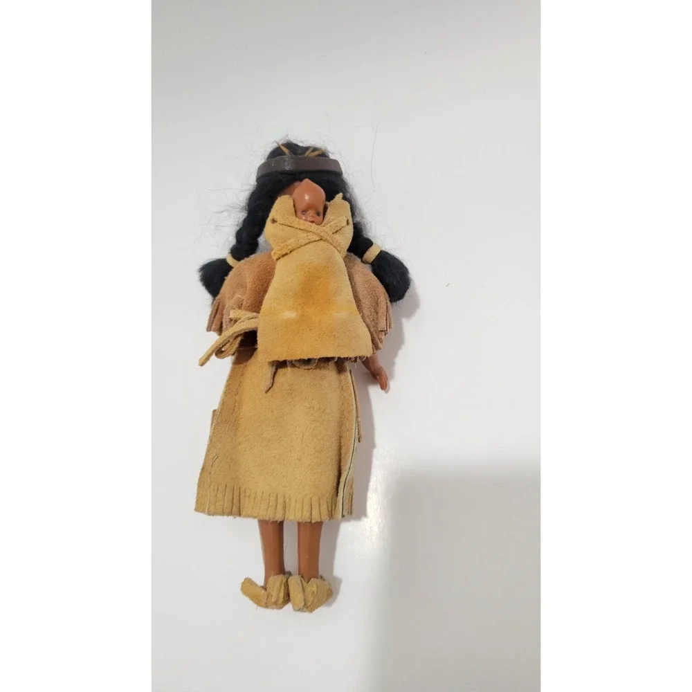 Native American Doll 7.5
